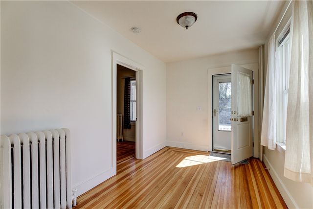 577 Spring Street, Newport, RI 02840
