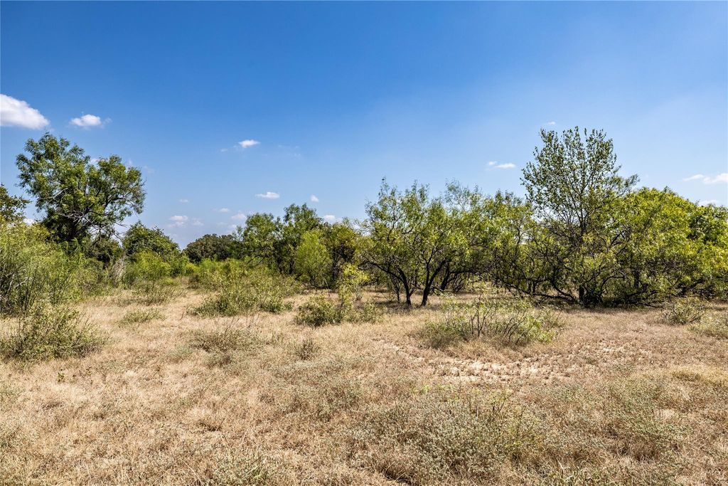 TBD Lot 2 Track RD, Dale, TX 78616