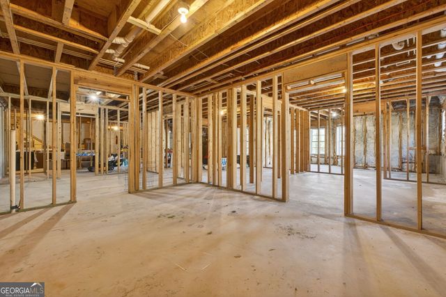 32 River Rapids Drive, Forsyth, GA 31029