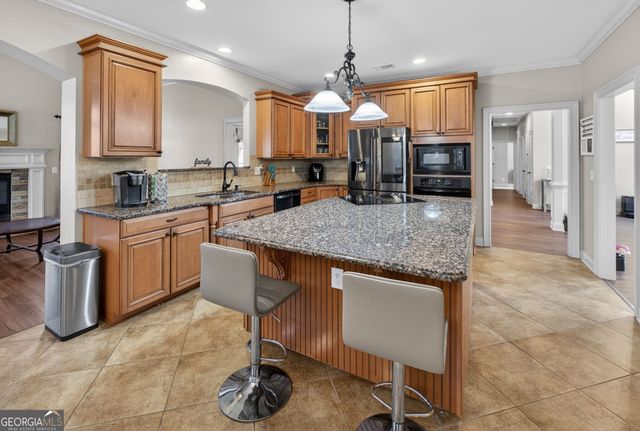 32 River Rapids Drive, Forsyth, GA 31029