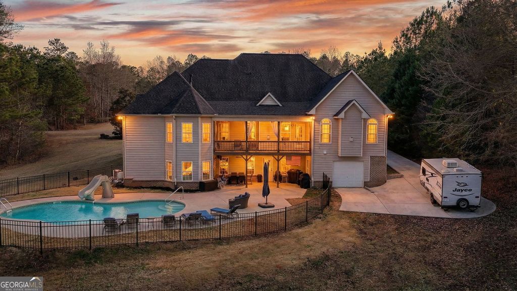 32 River Rapids Drive, Forsyth, GA 31029