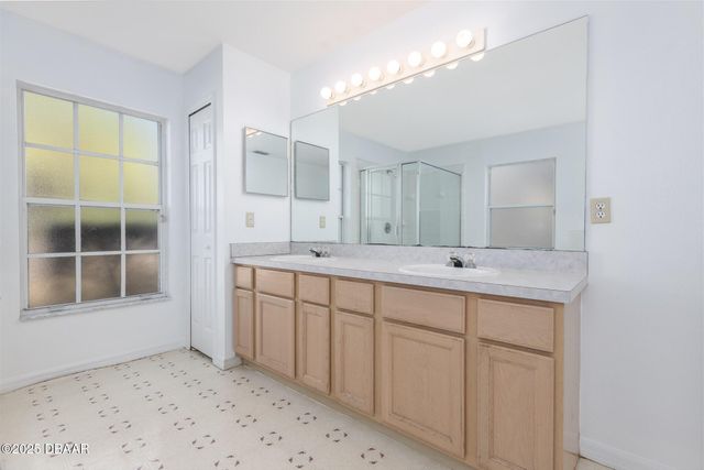 58 Seven Wonders Trail, Palm Coast, FL 32164