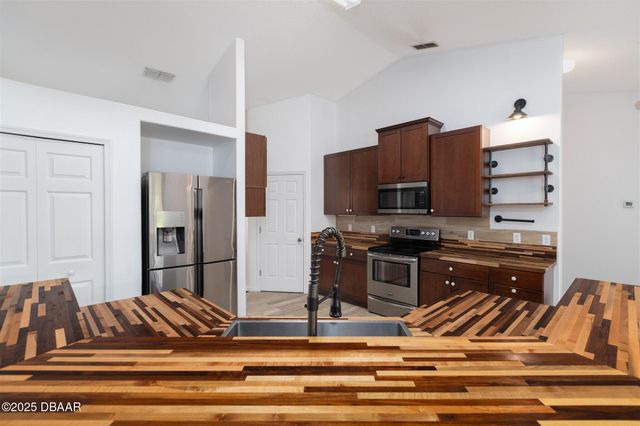 58 Seven Wonders Trail, Palm Coast, FL 32164