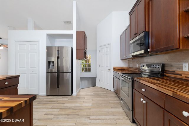 58 Seven Wonders Trail, Palm Coast, FL 32164