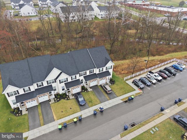 420 SWEET BAY LN, Eagleville, PA 19403