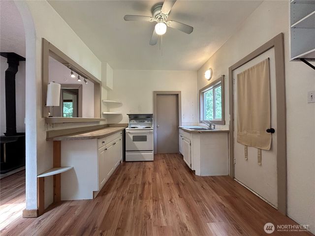 210 Skyline Drive, Port Angeles, WA 98362