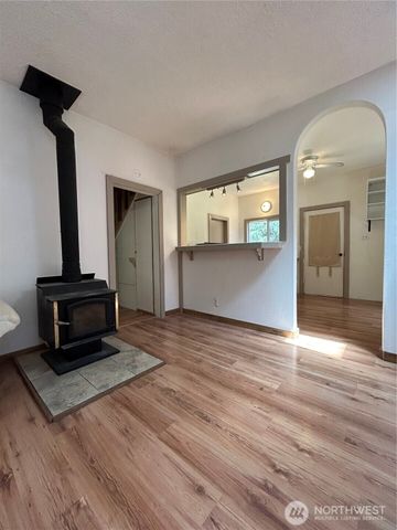 210 Skyline Drive, Port Angeles, WA 98362