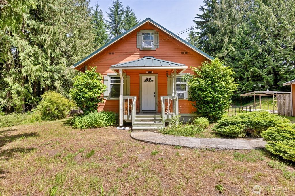 210 Skyline Drive, Port Angeles, WA 98362