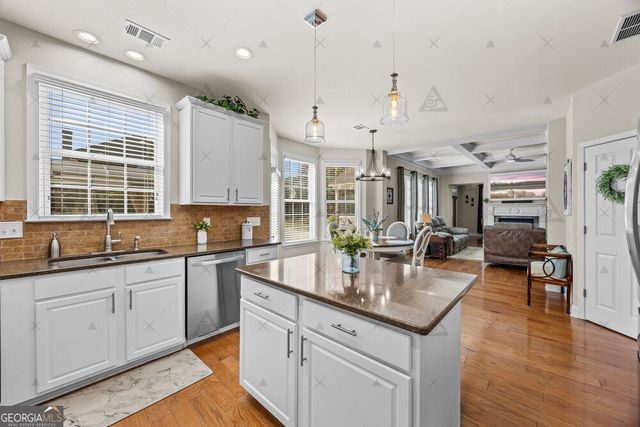 2464 Fisk Falls Drive, Braselton, GA 30517