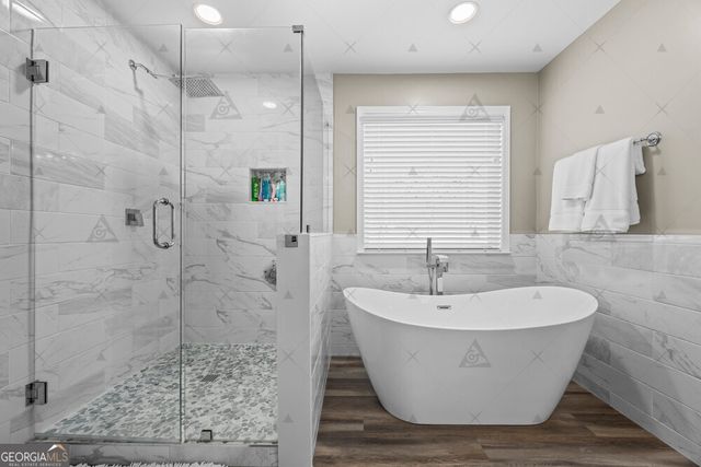 2464 Fisk Falls Drive, Braselton, GA 30517