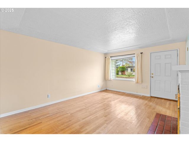 4922 Se 51ST Ave, Portland, OR 97206