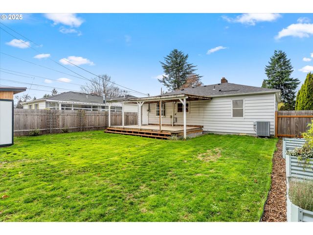 4922 Se 51ST Ave, Portland, OR 97206