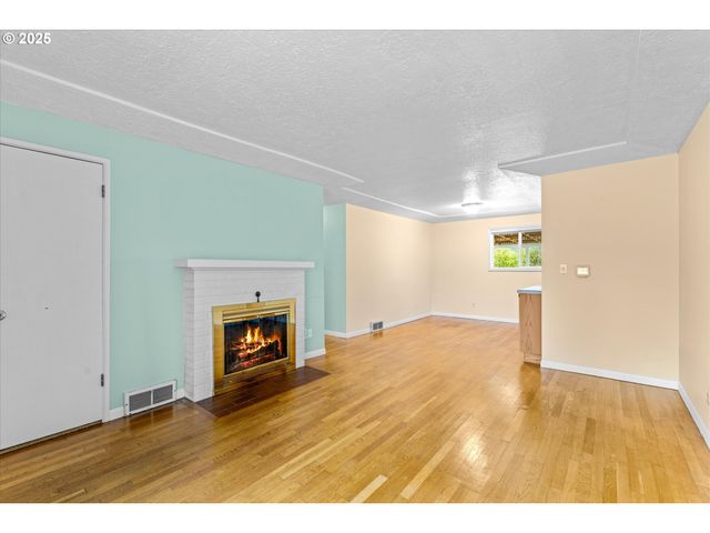 4922 Se 51ST Ave, Portland, OR 97206