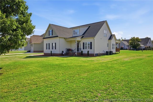 3916 Barclay Way, Wade, NC 28395