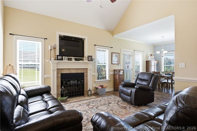3916 Barclay Way, Wade, NC 28395