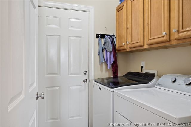 3916 Barclay Way, Wade, NC 28395