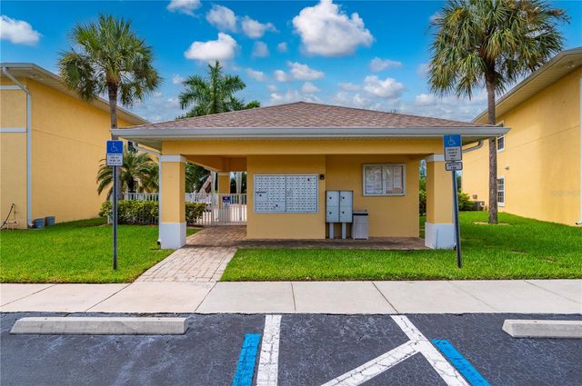 1295 SAXONY CIRCLE 2106, Punta Gorda, FL 33983