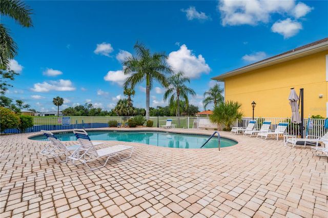 1295 SAXONY CIRCLE 2106, Punta Gorda, FL 33983