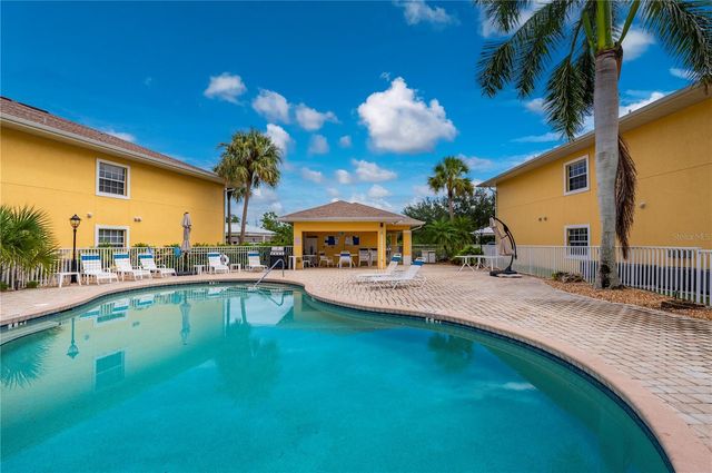1295 SAXONY CIRCLE 2106, Punta Gorda, FL 33983
