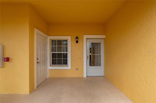 1295 SAXONY CIRCLE 2106, Punta Gorda, FL 33983