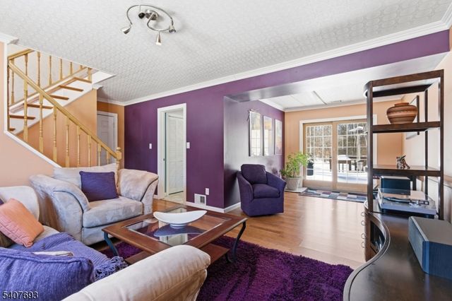 5 Downstream Dr, Mount Olive Twp., NJ 07836