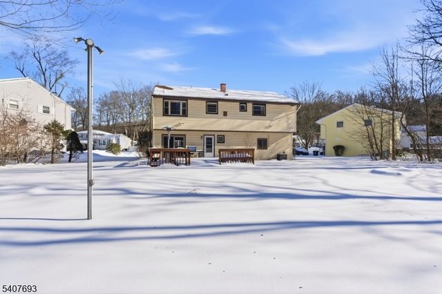 5 Downstream Dr, Mount Olive Twp., NJ 07836