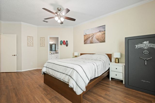 2113 Carriage Hill, Denton, TX 76207