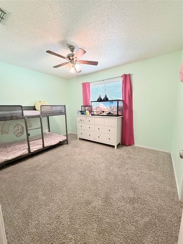 2113 Carriage Hill, Denton, TX 76207