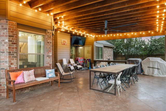 2113 Carriage Hill, Denton, TX 76207