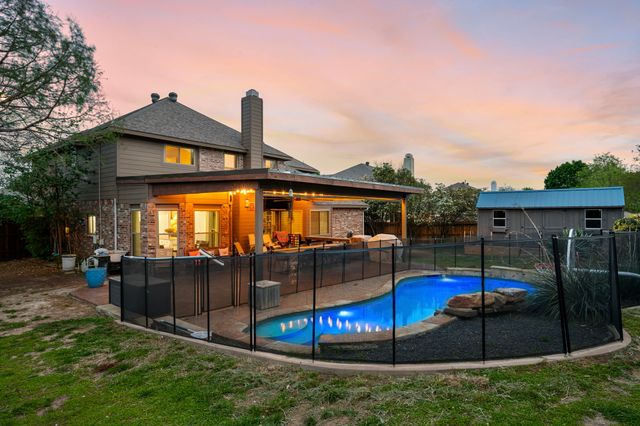 2113 Carriage Hill, Denton, TX 76207