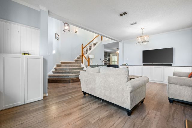 2113 Carriage Hill, Denton, TX 76207