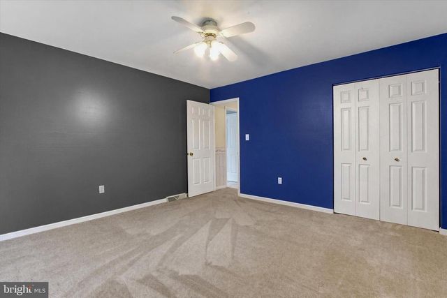 7 KINGSTON CT, Brownstown, PA 17508