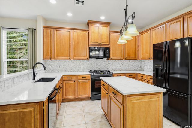 12427 CASCADE HLS, San Antonio, TX 78253