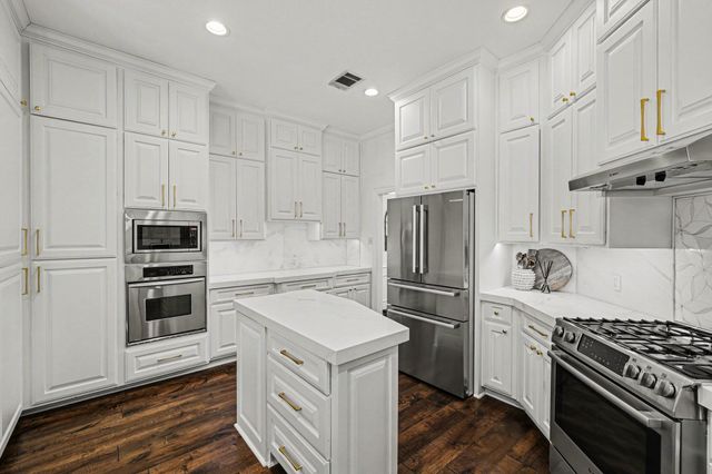 305 Bandera Court, Southlake, TX 76092