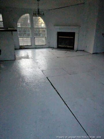 2524 Carriage Road, Fayetteville, NC 28312