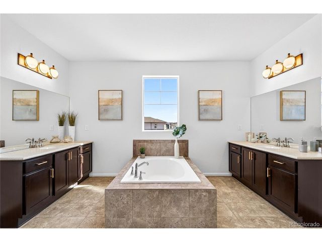 11833 Deorio St, Parker, CO 80134