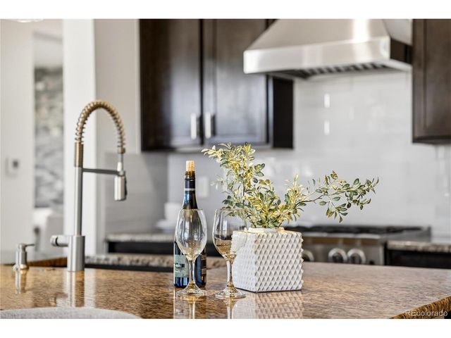 11833 Deorio St, Parker, CO 80134