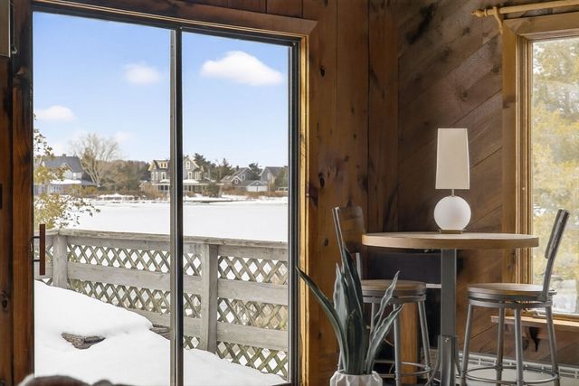 102 Nashawena St, Falmouth, MA 02540