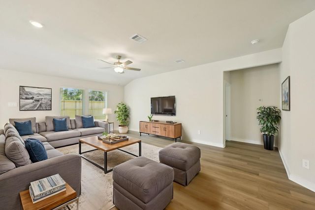 4841 Magnolia Springs Drive, Pearland, TX 77584