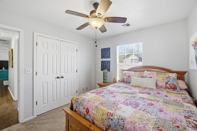 111 W Redwood Street, Coweta, OK 74429