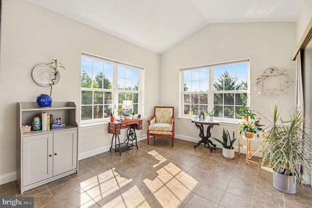 2202 SMITHFIELD CT, Harleysville, PA 19438