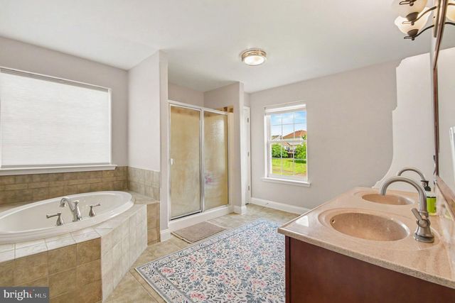 2202 SMITHFIELD CT, Harleysville, PA 19438