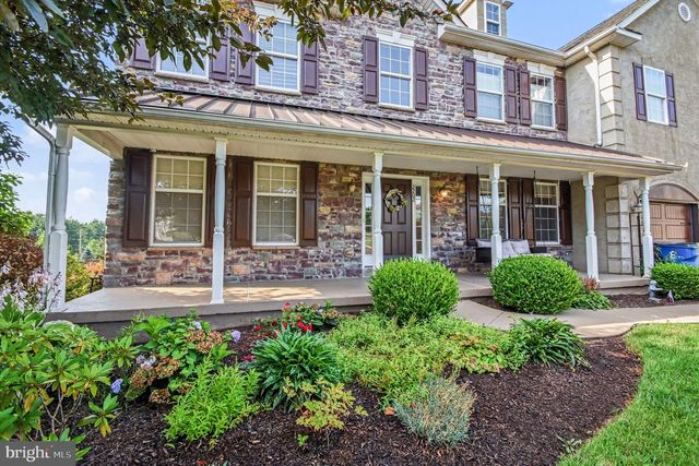 2202 SMITHFIELD CT, Harleysville, PA 19438