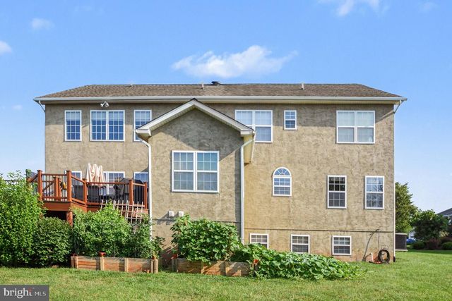 2202 SMITHFIELD CT, Harleysville, PA 19438