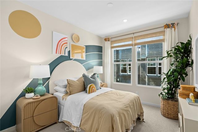 415 S Eleanor Street, Pomona, CA 91766