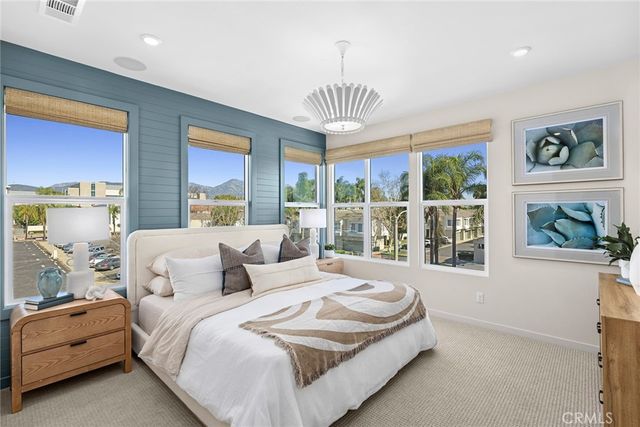 415 S Eleanor Street, Pomona, CA 91766