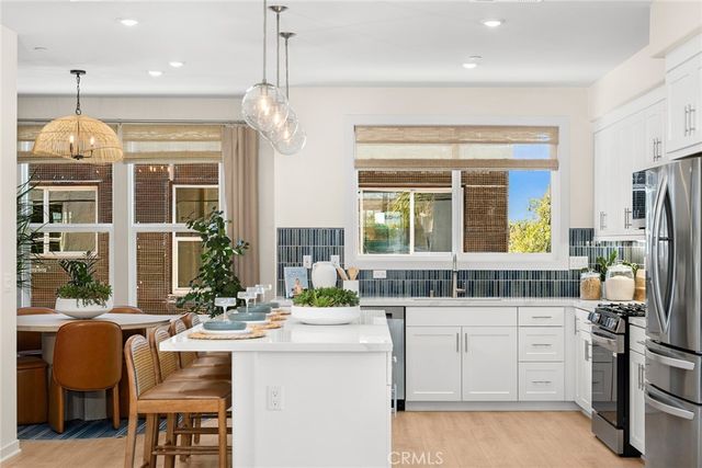 415 S Eleanor Street, Pomona, CA 91766