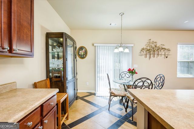 6884 Barker Station Walk, Sugar Hill, GA 30518
