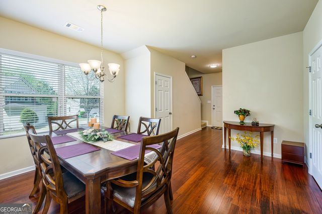 6884 Barker Station Walk, Sugar Hill, GA 30518