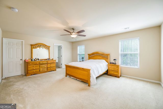 6884 Barker Station Walk, Sugar Hill, GA 30518